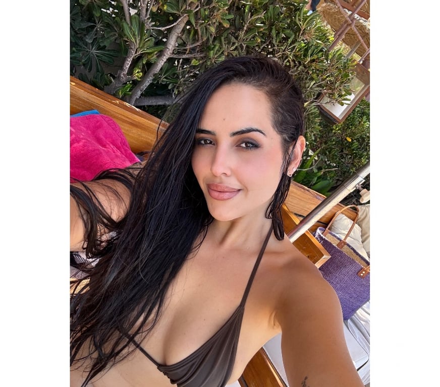 Escorts North London Edmonton - North London - Photos for The best part of your day ♥️ Emma