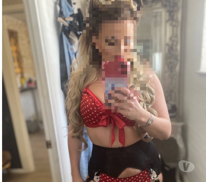 Escorts Central London Waterloo Station - Central London - Photos for High Class English Milf ( Gentlemen only )