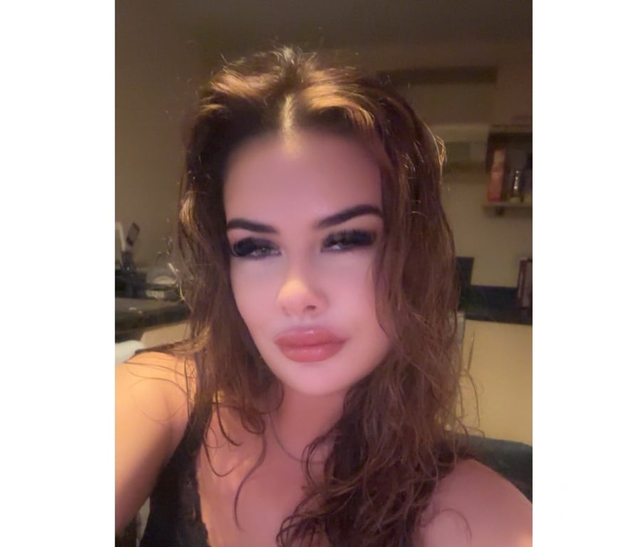 Escorts Merseyside Liverpool - Photos for Sexy 21 year old x