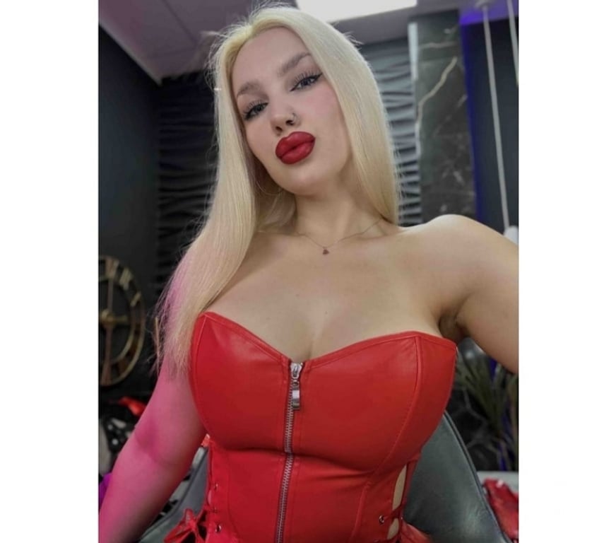 Escorts Bedfordshire Luton - Photos for Julya New in town ❤️‍🔥 last day!