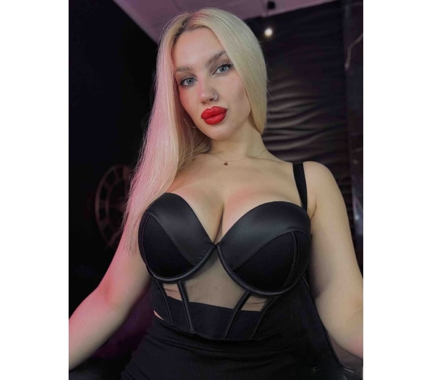 Escorts Bedfordshire Luton - Photos for Julya First time in your town❤️‍🔥