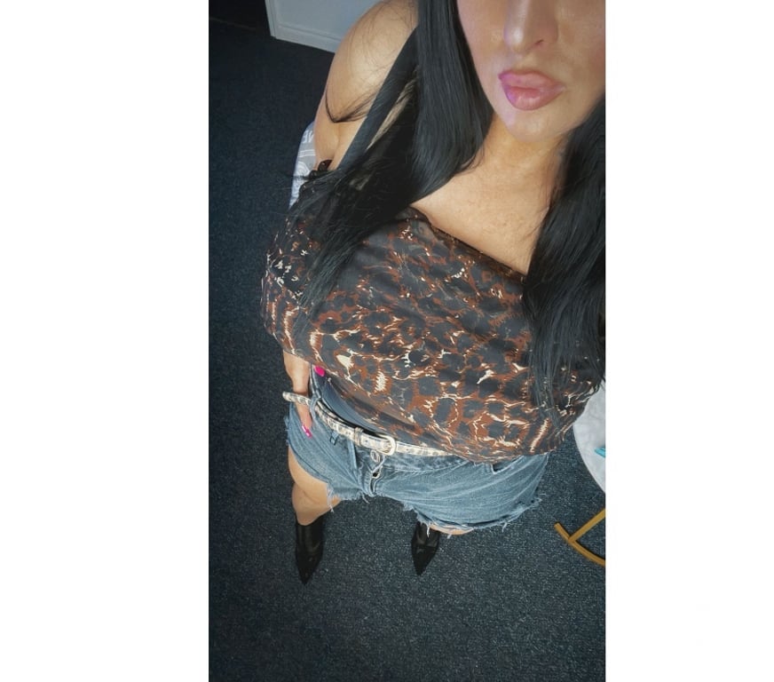Escorts Barnet Mill Hill East Station - Barnet - Photos for Polish Sara HOT