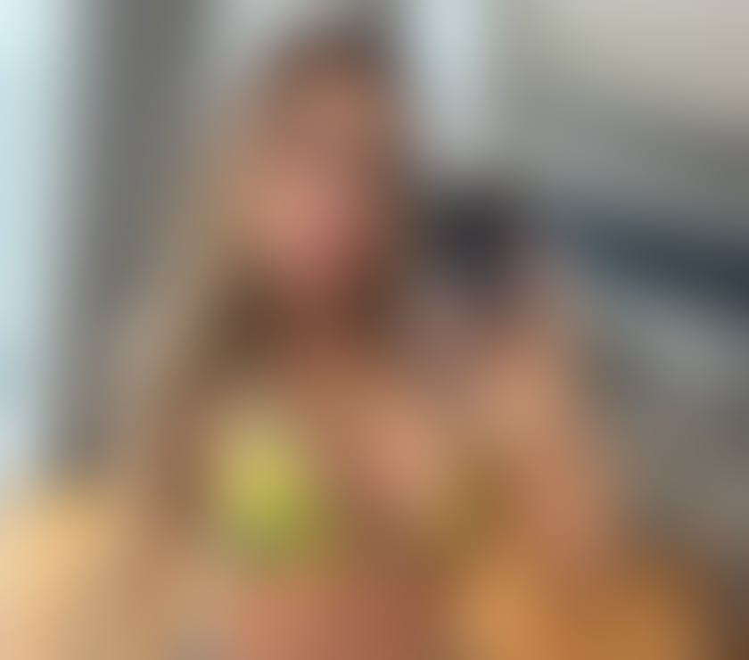 Escorts and Massages Woolwich South East London - Photos for ✅️ JULYA BWST TIME GIVE ME A CALL✅️PARTY