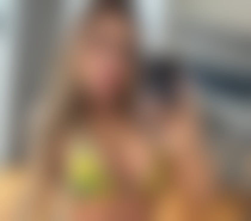 Escorts Canary Wharf East London - Photos for ✅️JULYA GIVE ME A CALL PARTY GIRL❤️✅️