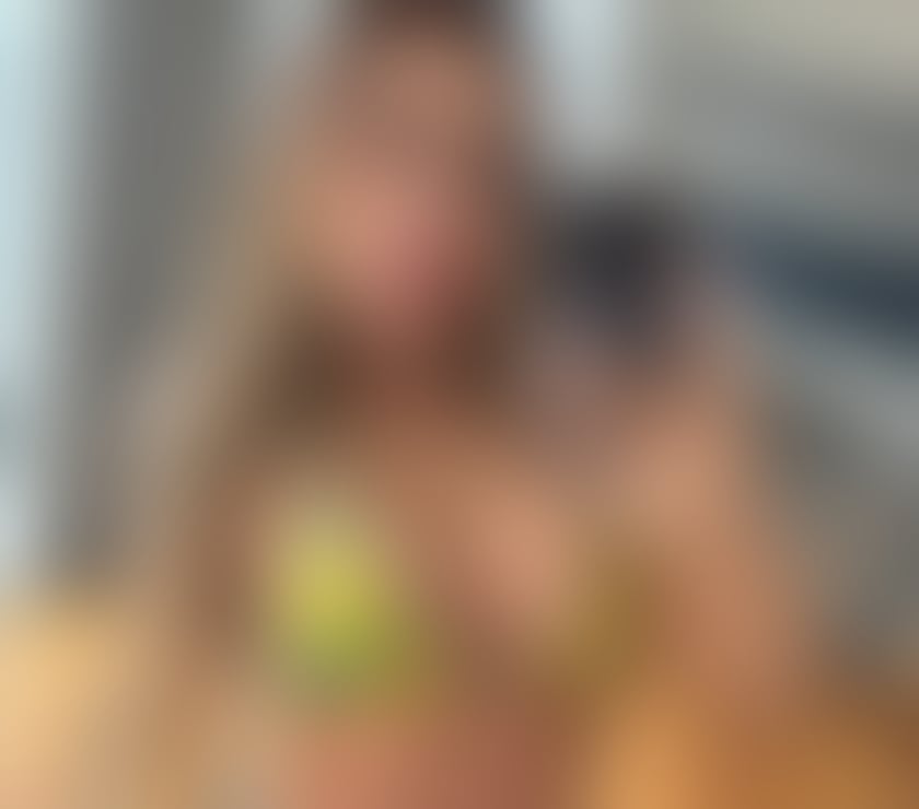 Escorts Romford Havering - Photos for ✅️JULYA GIVE ME A CALL PARTY GIRL❤️✅️