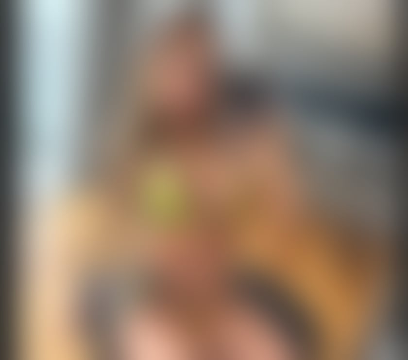 Escorts Canary Wharf East London - Photos for ✅️JULYA GIVE ME A CALL PARTY GIRL❤️✅️