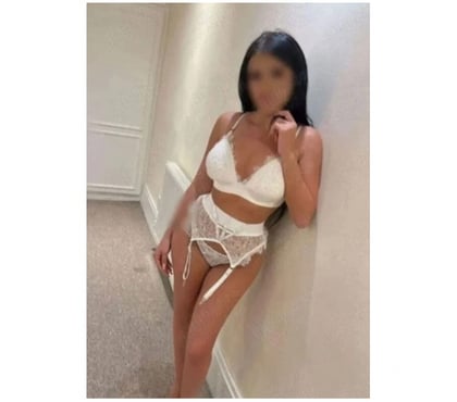  Escorts Laindon Basildon - Photos for Amyra❤️real100% confirmation video