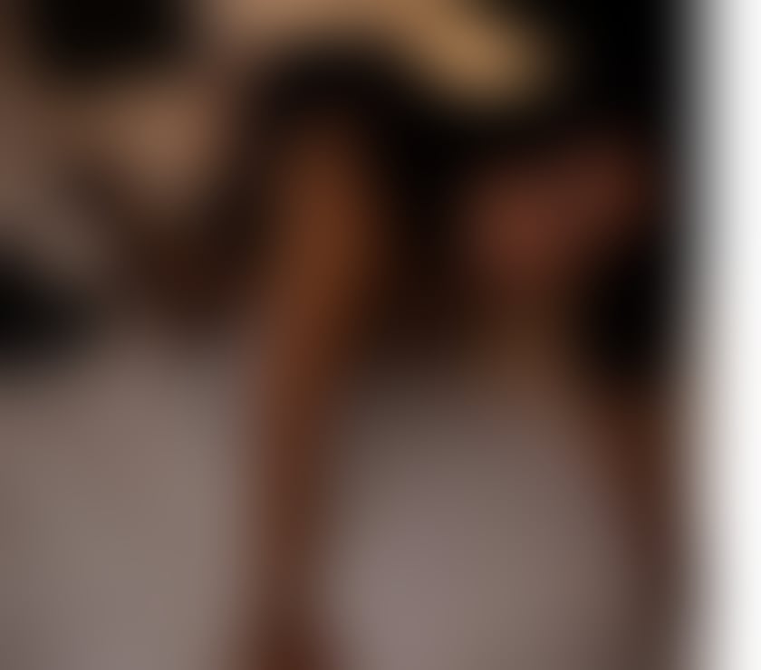 Escorts Hampshire Rushmoor - Photos for Housewife laila