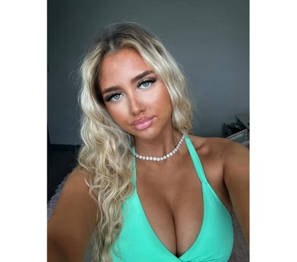 Escorts and Massages Romford Havering - Photos for 💕kacey-lee💕 FIRE BLONDE!😍 HIGH CLASS PARTY😍