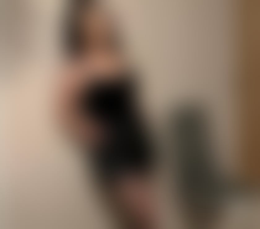 Escorts Bristol City Centre Bristol - Photos for Hello, Sophia party in the new city 🥳