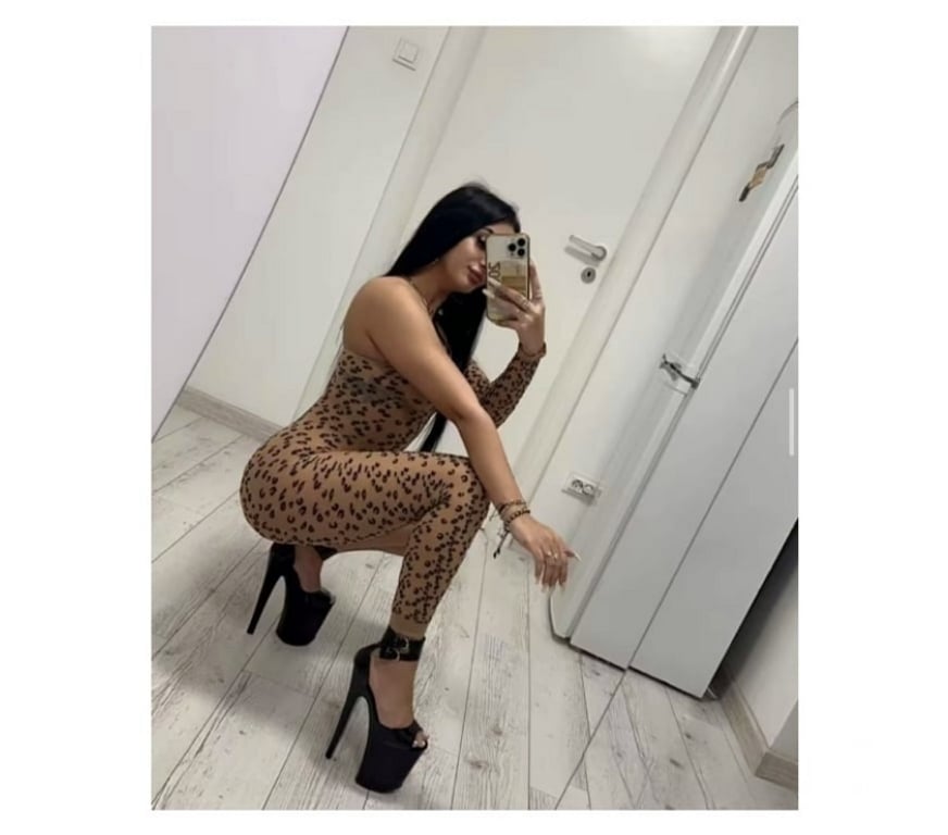 Adult Entertainment Greater Manchester Manchester - Photos for Claris 😘text me ONLY ON WHATSAPP 😍VIDEO CALL