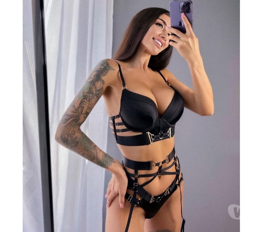 Escorts Surrey Spelthorne - Photos for SLIM FIT BRUNETTE ❤️ OUTCALL ONLY