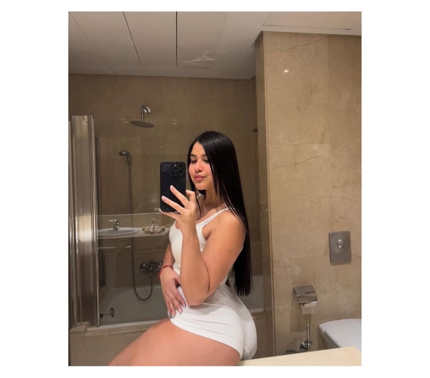 Escorts South East London Camberwell - South East London - Photos for PRETTY BRUNETTE🔥SOFT SKIN🫦GIRLFRIEND READY FOR YOU