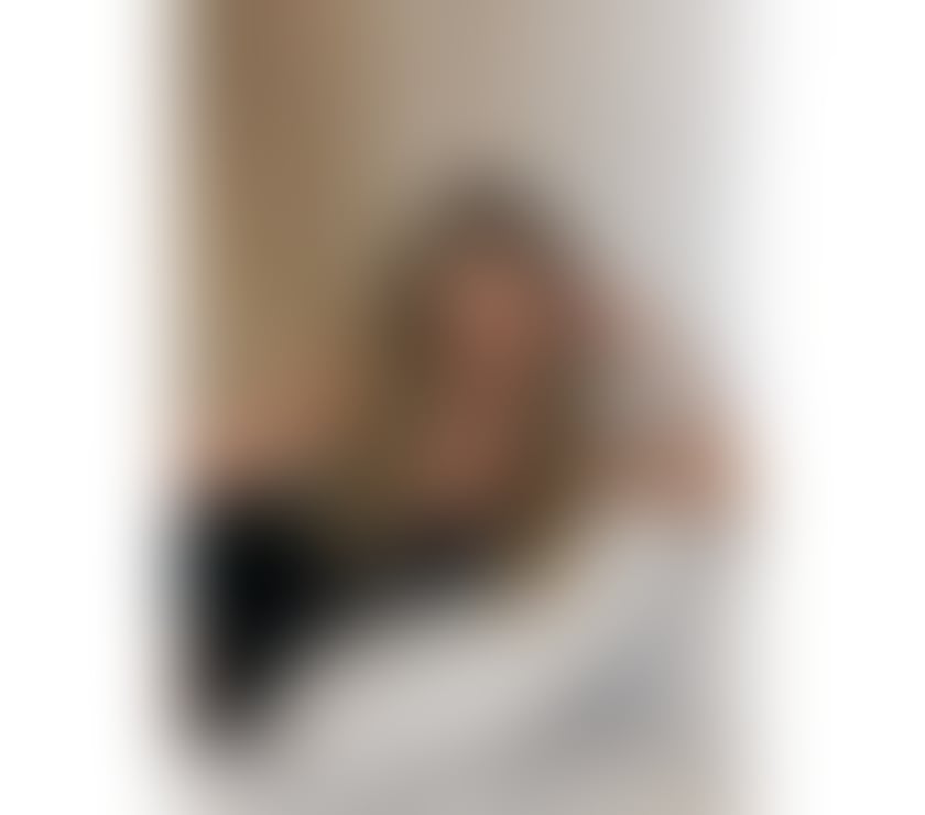 Escorts Slough Slough Town Centre - Slough - Photos for VIP Escort Girl - Relaxing and Tantric Massage