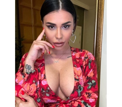 Escorts Tunbridge Wells Town Centre Tunbridge Wells - Photos for OWO-KISSING-GFE-TOYS-PARTY GIRL-REAL