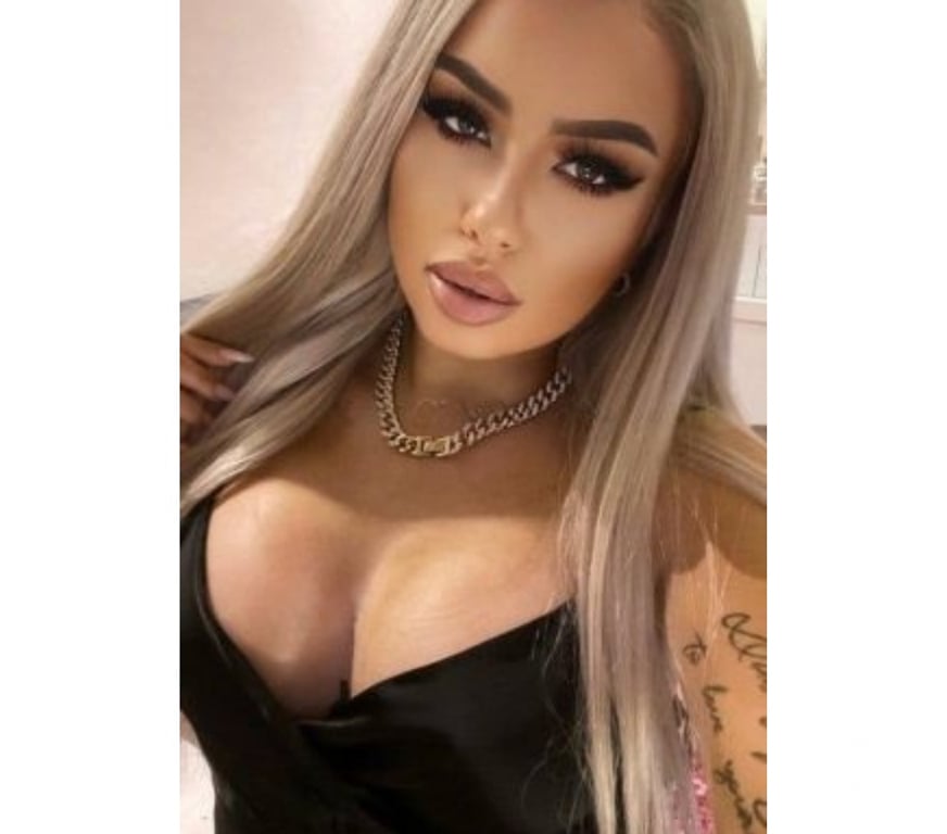 Escorts East London East Ham - East London - Photos for ❤️‍🔥NAUGHTY GIRL🍹 GOOD PARTY💋 BEST SERVICES