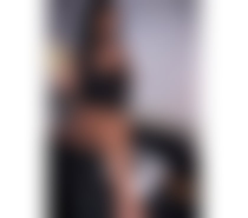 GRACE DISCRET LADY , NEW IN TOWN ,PARTY GIRL