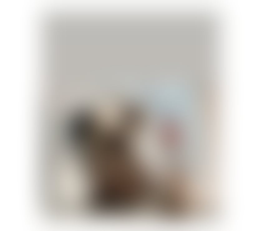 NEW WOMEN IN TOWN!!!