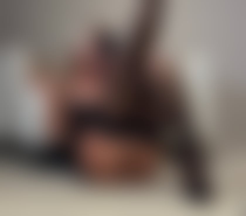 Escorts Hertfordshire Watford - Photos for Mia 🥵HOT AND SEXY🥵PARTY GIRL😈 ONLY OUTCALL