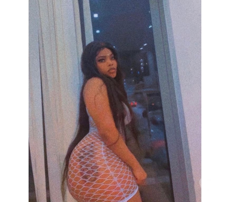 Escorts North London Alexandra Palace - North London - Photos for Slim mixed COCO CHANNEL GFE the best in NORTH London