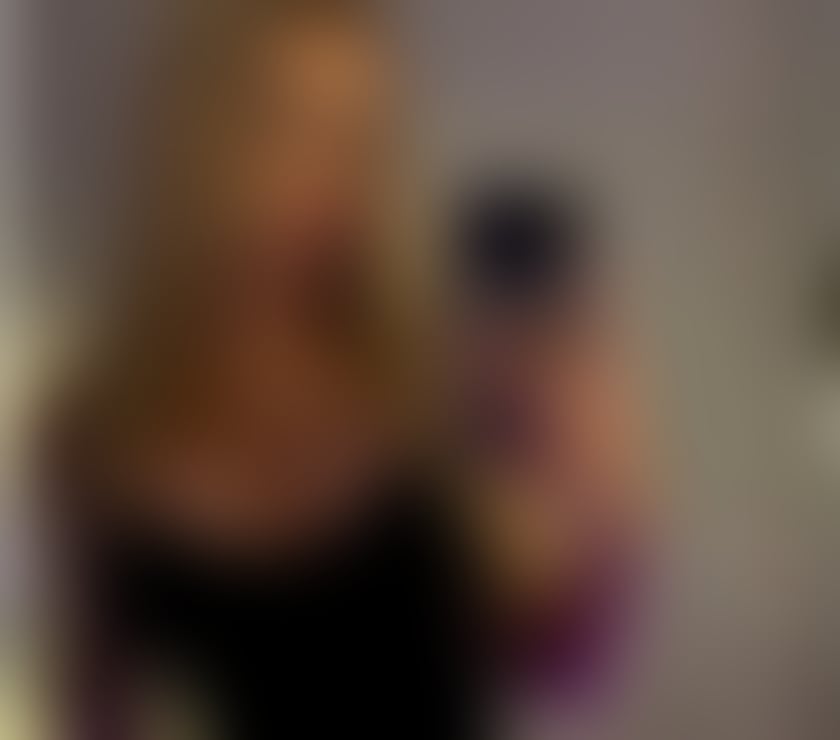 Escorts North Lanarkshire Airdrie - North Lanarkshire - Photos for BEAUTIFUL BLONDE BEST PARTY GIRL FOR OUTCALL