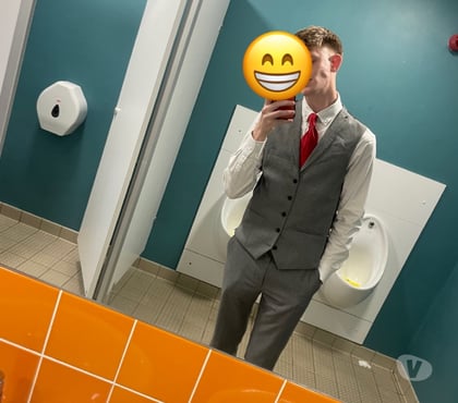 Adult Dating Leeds Leeds - Photos for Make 22 looking for woman to spend late night movies an fwb