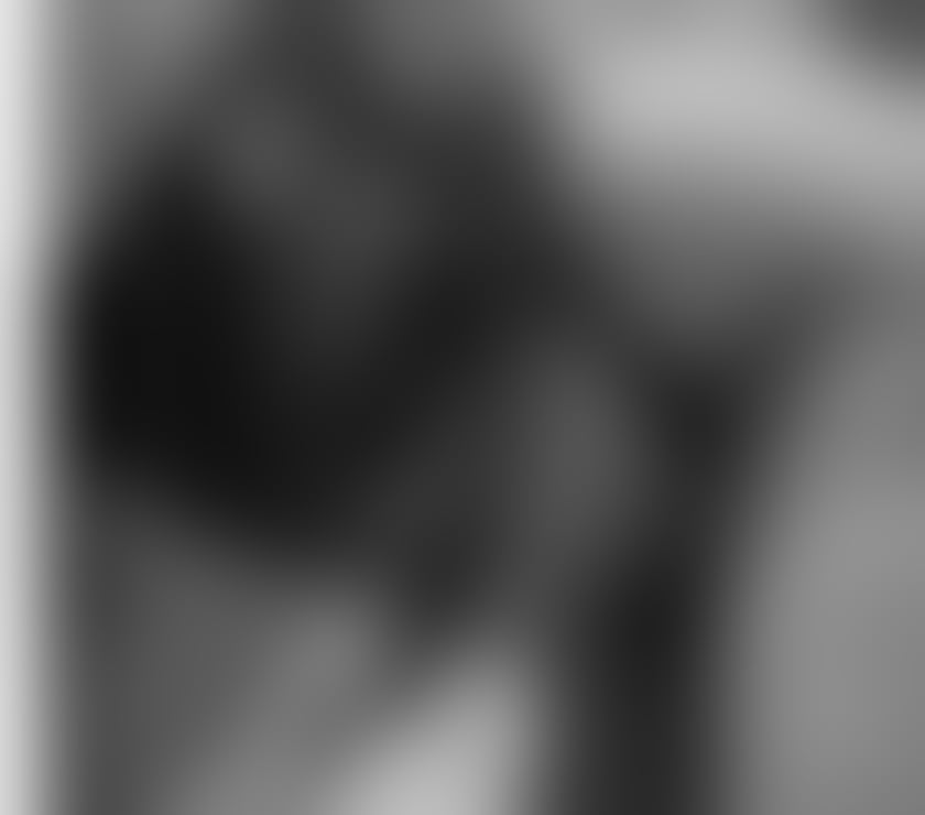 Escorts Barking and Dagenham Barking - Barking and Dagenham - Photos for A curvy tattooed woman offering relaxing company