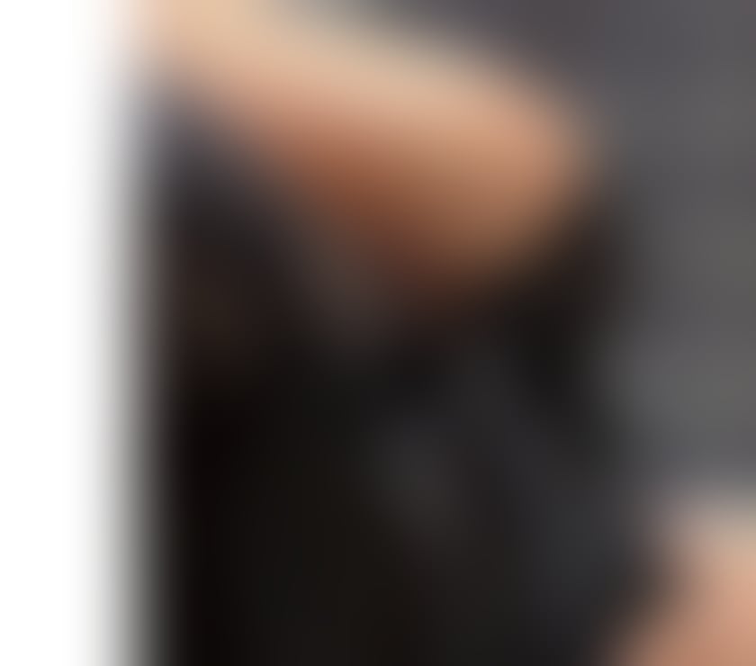 Escorts Barking and Dagenham Barking - Barking and Dagenham - Photos for A curvy tattooed woman offering relaxing company