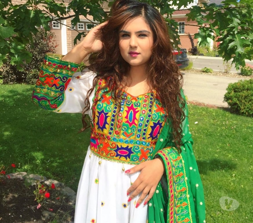 Escorts West London Hounslow - Photos for Party Girl Available Your Town