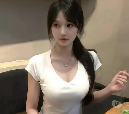 Escorts Walthamstow East London - Photos for 🌙 Intimate Companion · Private & Discreet 🌙