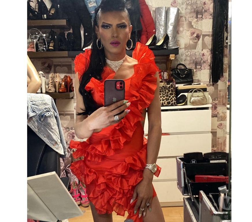 Escorts East Sussex Brighton - Photos for Brazilian TV Caliente