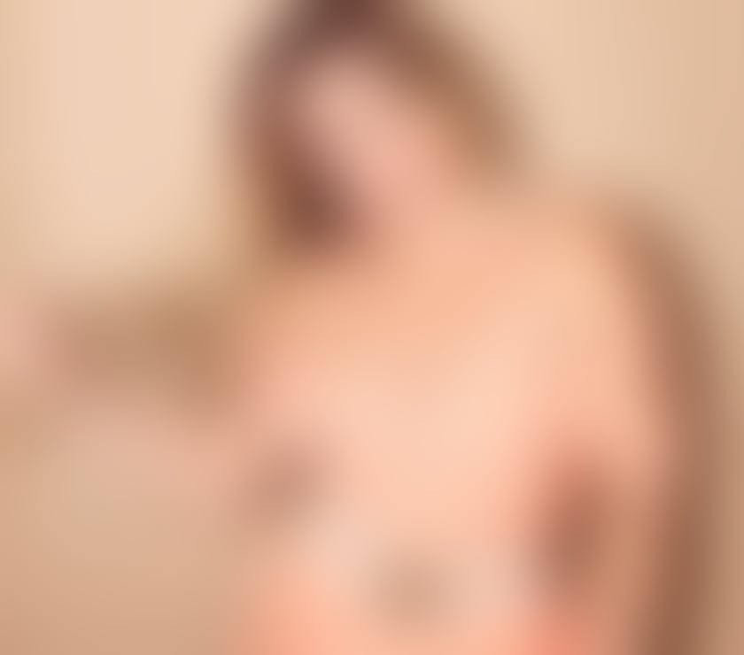 Escorts Central London Westminster - Central London - Photos for High Class English MILF ( Naughty Gentlemen only )