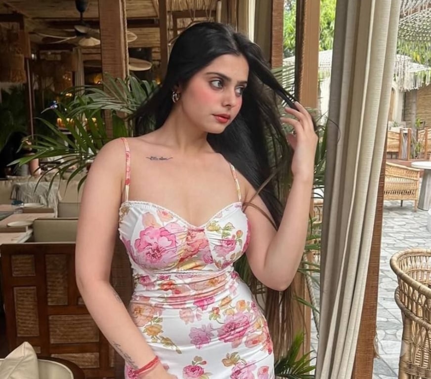 Escorts Merseyside Liverpool - Photos for Mature, Calm & Respectful and calm