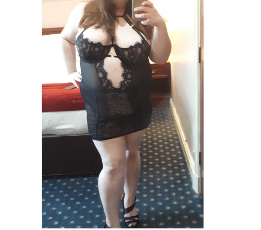 Suzi_Bush Blonde Busty Natural BBW