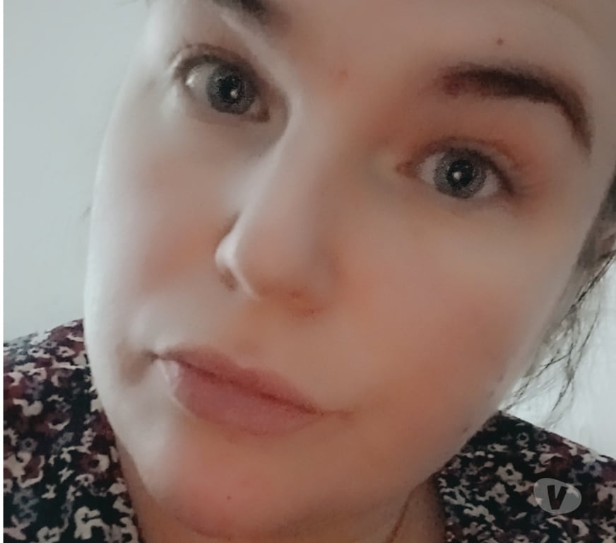 professional photographer South Yorkshire Doncaster - Photos for Curvy girl with some content to make earnings on