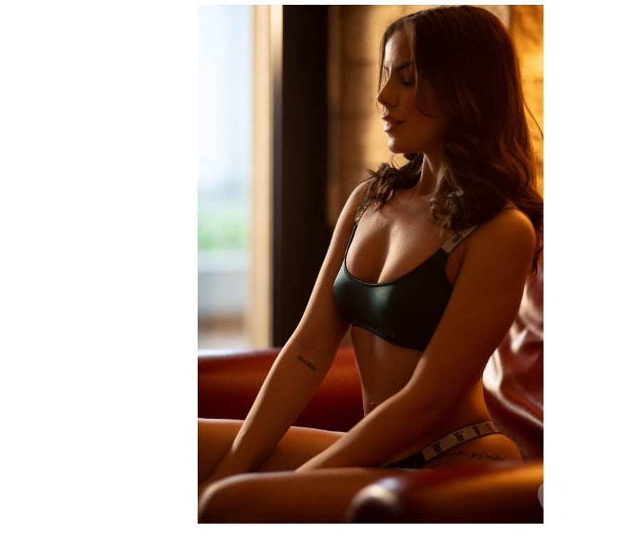 Escorts Buckinghamshire Milton Keynes - Photos for SWEET LUA NEW GIRL 🌹