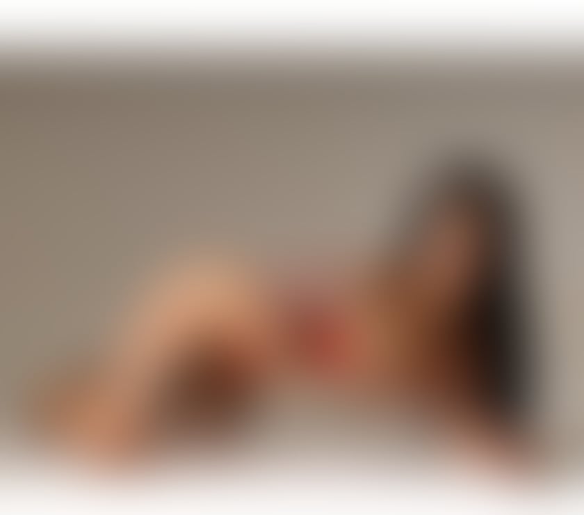 Escorts and Massages Aberdeen City Centre Aberdeen - Photos for Honey a new Brazilian in town party 🍭😻