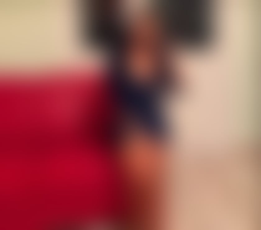 Rianna sexy curvy LATINA