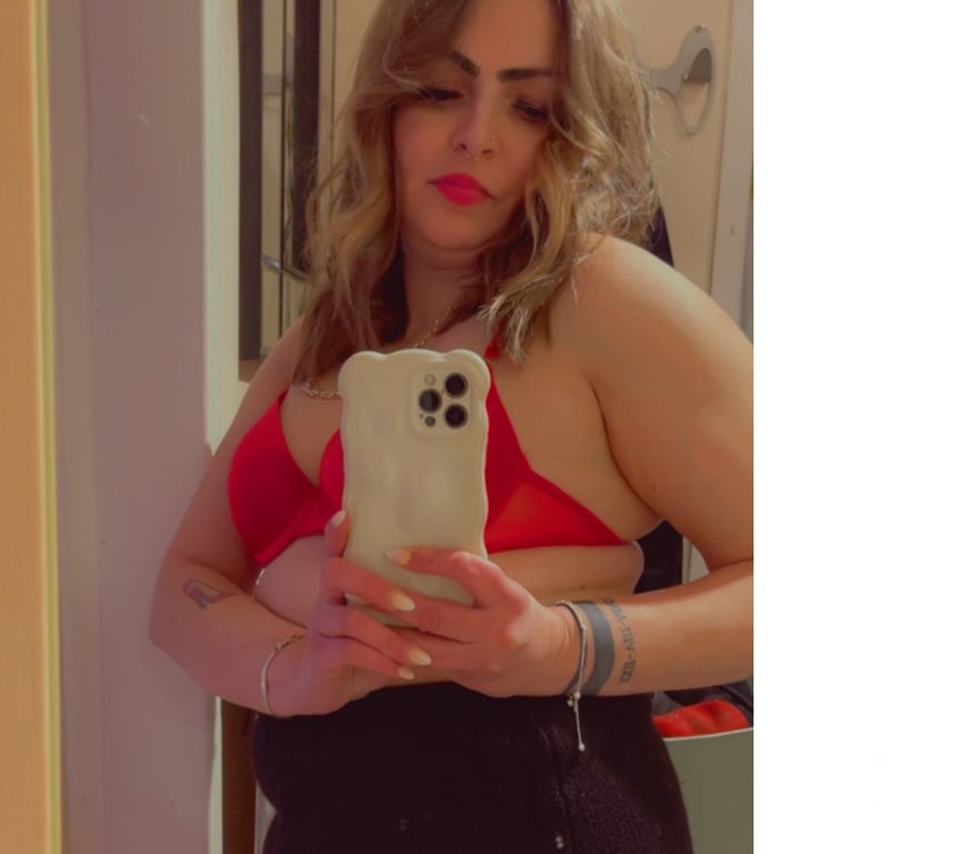 Escorts Surrey Surrey Heath - Photos for New Girl ARRIVING TOMORROW!Charlotte party girl100% GENUINE