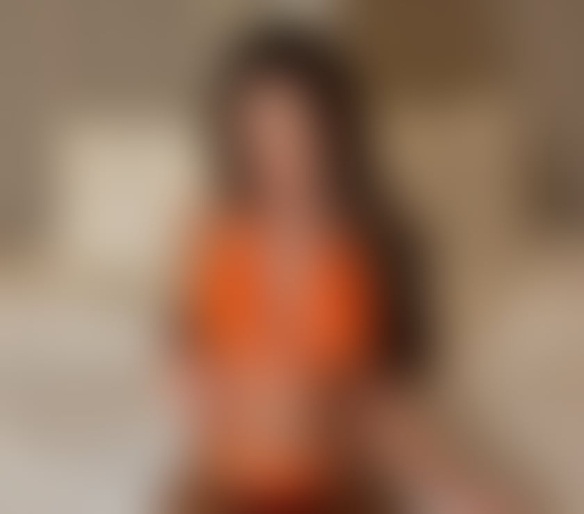 ERICA❤️ NEW IN YOUR TOWN ❤️