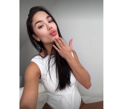 Transsexual Exeter City Centre Exeter - Photos for Model Carlla lovely Ts Around