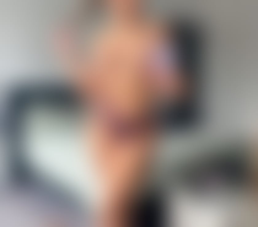 Escorts Belfast Belfast City Centre (South) - Belfast - Photos for ELLA 24H OUTCALL INCALL WEBCAM‼️BEST PARTY