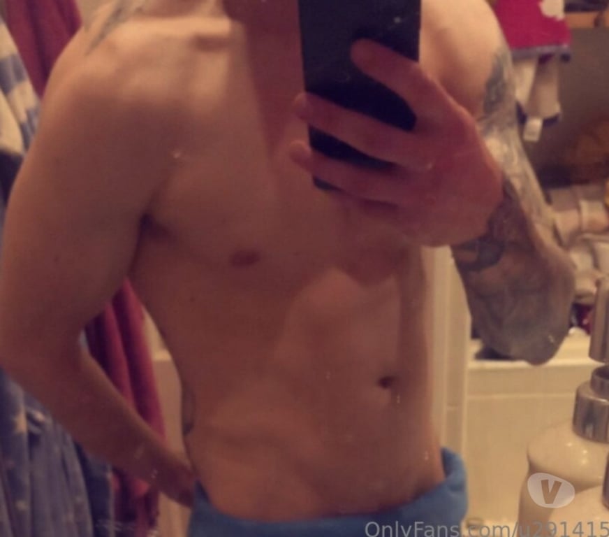 sports clubs Greater Manchester Manchester - Photos for Lets See what happens