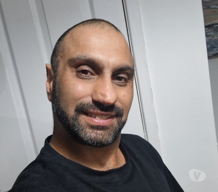 adult personals West Midlands Walsall - Photos for Indian Sikh Guy Looking for a woman fwb !!