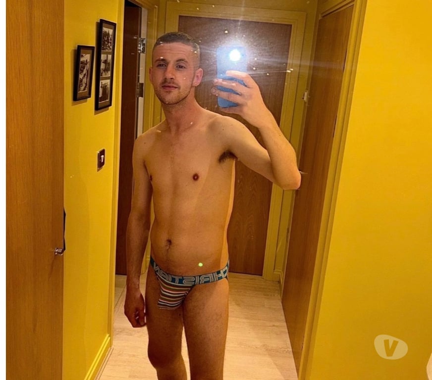  Gay massage West Midlands Birmingham - Photos for 26 Year Old Welsh Bottom