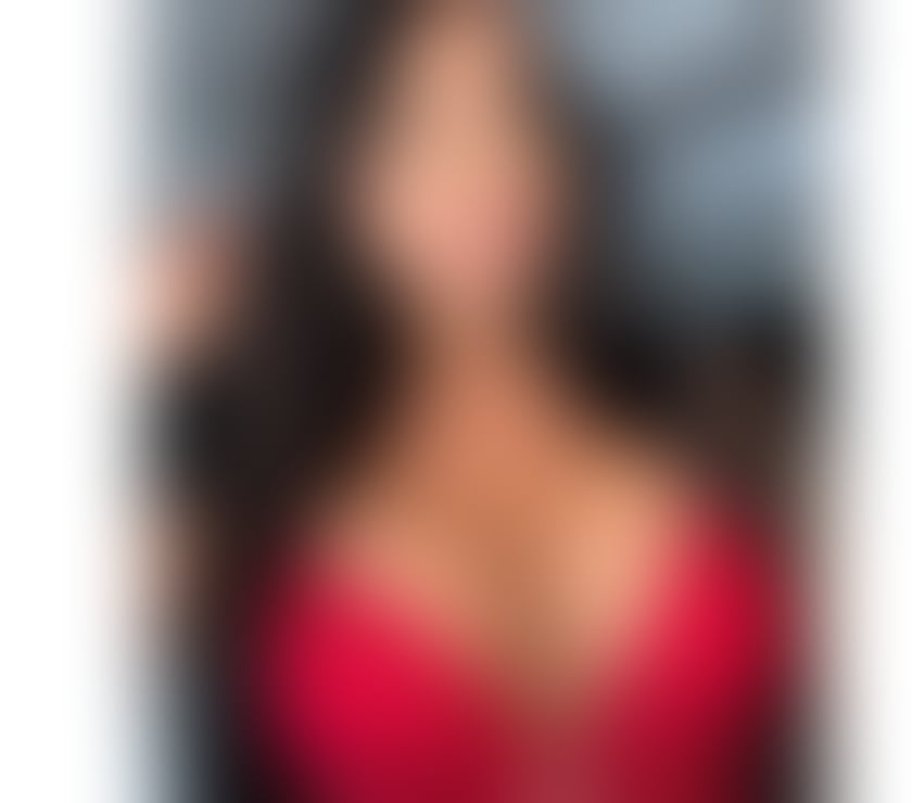 Escorts and Massages Luton Town Centre Luton - Photos for Vick 🔥PARTYGIRL