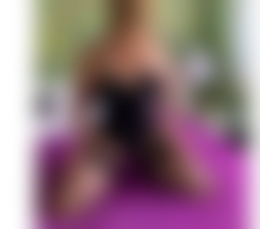 Escorts Edinburgh Edinburgh - Edinburgh - Photos for Relax with a wonderful massage!!