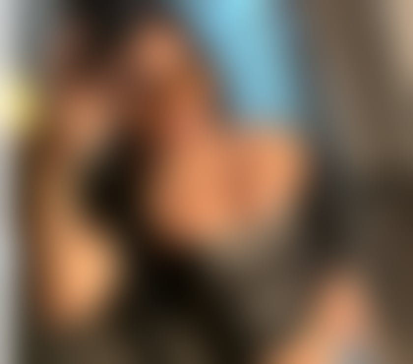 Escorts Lancashire Blackburn with Darwen - Photos for CHLOE FIRST DAY 🤭🤩🤤