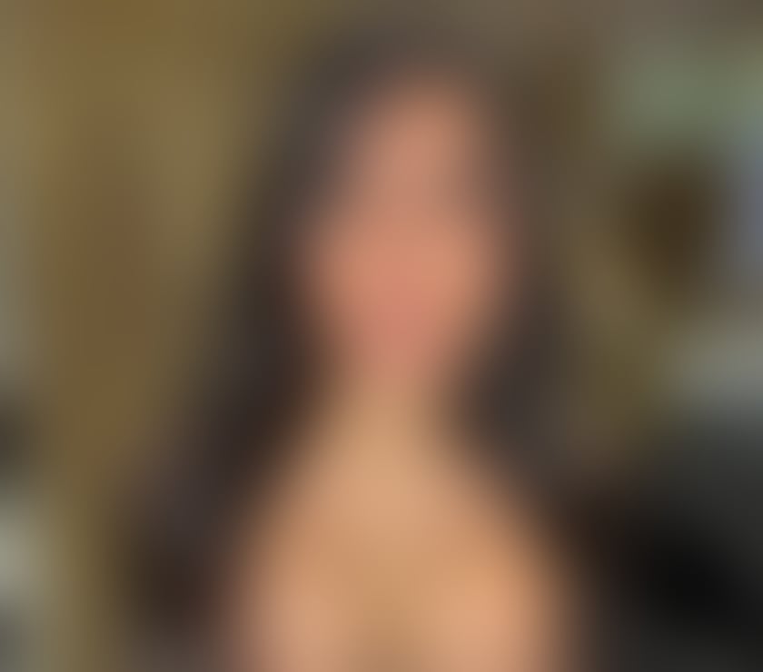 Escorts Blackburn Blackburn with Darwen - Photos for CHLOE FIRST DAY 🤭🤩🤤