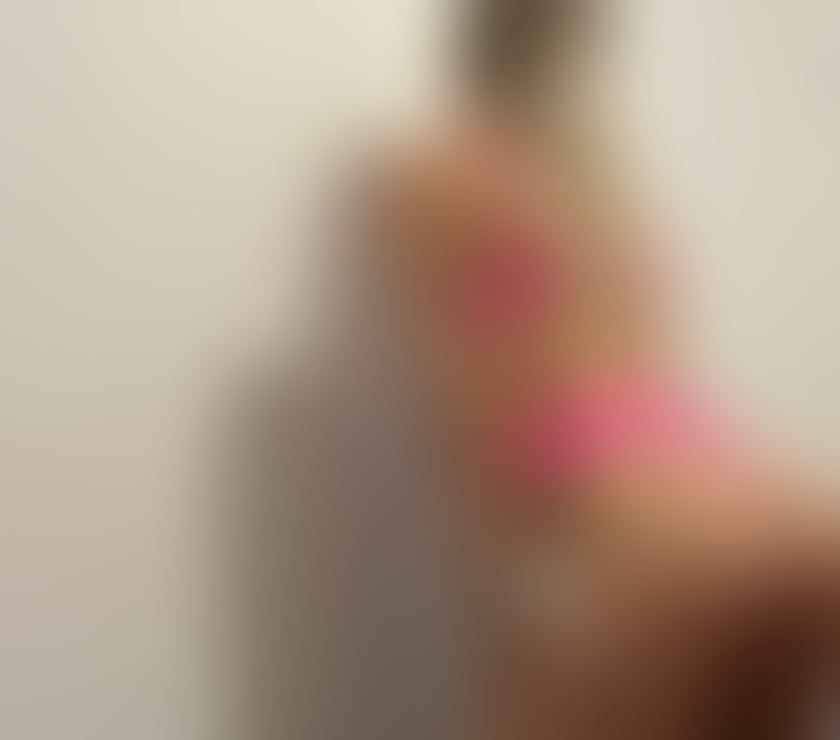 Escorts Norfolk Norwich - Photos for Hi guys I'm Adell new in town party girl